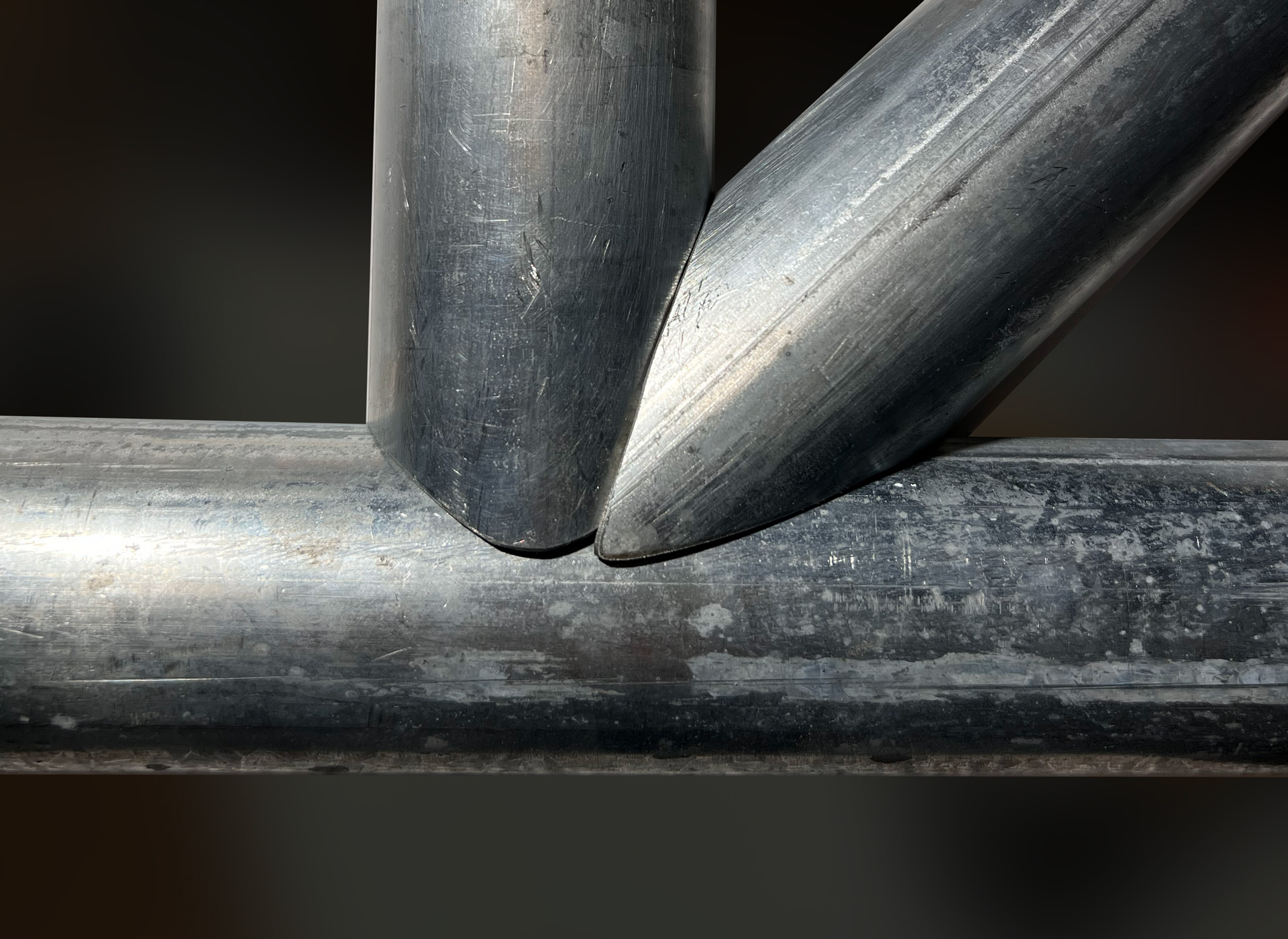  A cleanly fit tube notch with no gaps.